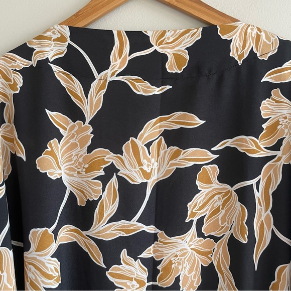 Maison Du Soir Floral Kimono Robe Size S/M - Picture 3 of 12